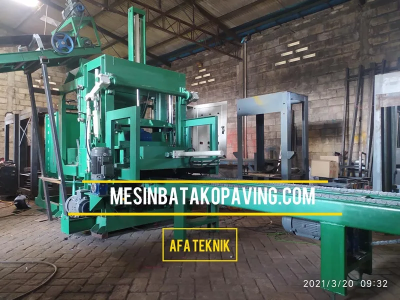 Mesin Paving Block 2 Warna 3D mesin-paving-2-warna-3d-transfer-palet-otomatis